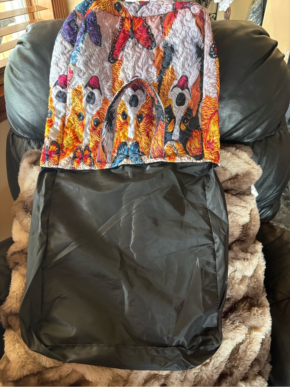 Colorful NWT Corgi Print Quilted Tote Bag/Travel bag 16” X 17” - Picture 3 of 6